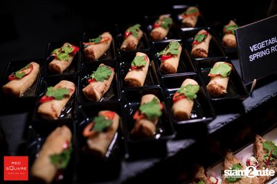 Vodka Journey Night Party ที่ เรดสแควร์ รูฟท็อป บาร์ — photo 3