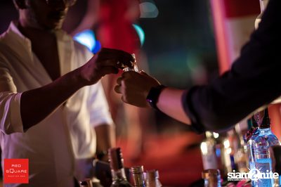 Vodka Journey Night Party ที่ เรดสแควร์ รูฟท็อป บาร์ — photo 22