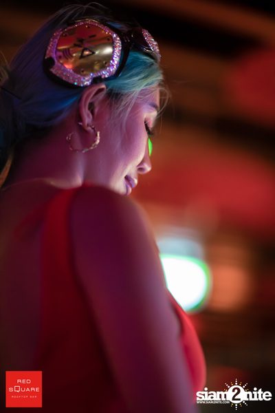 Vodka Journey Night Party ที่ เรดสแควร์ รูฟท็อป บาร์ — photo 30