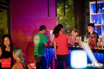 Vodka Journey Night Party ที่ เรดสแควร์ รูฟท็อป บาร์ — photo 51