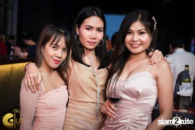 Saturdays กับ Natsha x Knatz | เดอะคลับคอย — photo 4