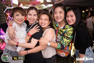 เบน ชลาทิศ ที่ สำราญ เริงใจ — photo 126
