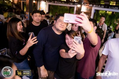 เบน ชลาทิศ ที่ สำราญ เริงใจ — photo 190