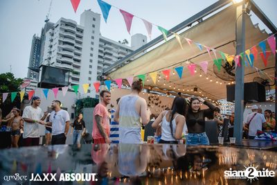 amBar Pool Party ที่ Four Points by Sheraton — photo 42