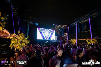 Belvedere pres. Mustache Takeover at Spectrum Lounge & Bar — photo 28