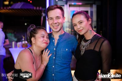 Belvedere pres. Mustache Takeover at Spectrum Lounge & Bar — photo 33