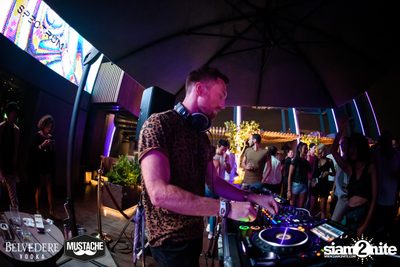 Belvedere pres. Mustache Takeover at Spectrum Lounge & Bar — photo 63