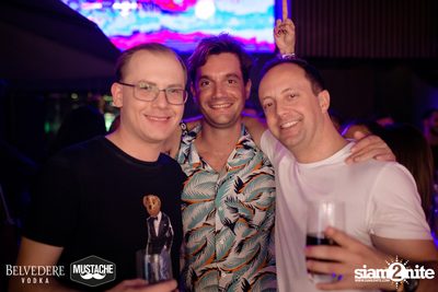 Belvedere pres. Mustache Takeover at Spectrum Lounge & Bar — photo 113
