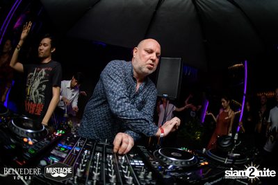 Belvedere pres. Mustache Takeover at Spectrum Lounge & Bar — photo 126