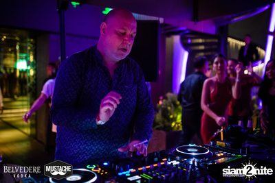 Belvedere pres. Mustache Takeover at Spectrum Lounge & Bar — photo 127