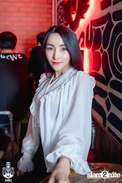 Friday Night at Ainu Bar — photo 7