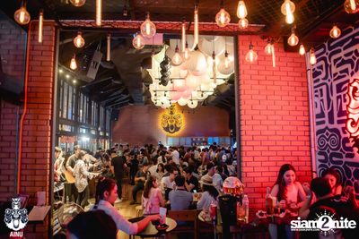 Friday Night at Ainu Bar — photo 10