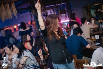Friday Night at Ainu Bar — photo 35