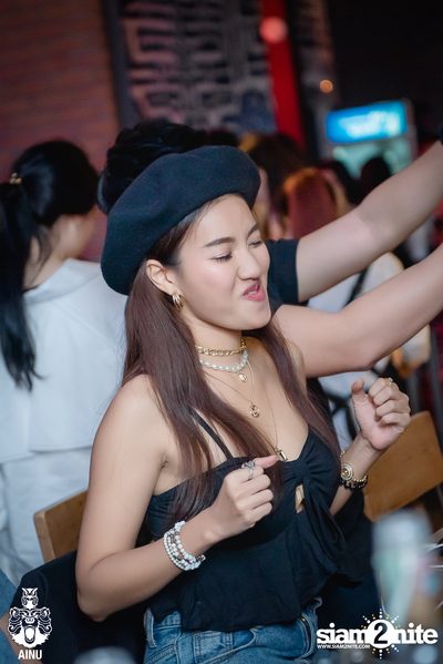 Friday Night at Ainu Bar — photo 72