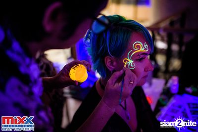 Neon BeatZ Party at MIXX Bangkok — photo 1
