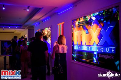Neon BeatZ Party at MIXX Bangkok — photo 23