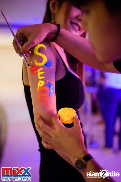 Neon BeatZ Party at MIXX Bangkok — photo 56