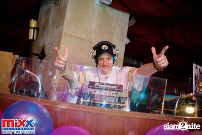 Neon BeatZ Party at MIXX Bangkok — photo 77