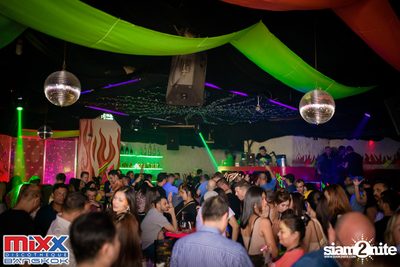 Neon BeatZ Party at MIXX Bangkok — photo 97