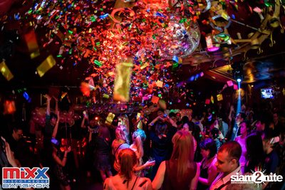 Neon BeatZ Party at MIXX Bangkok — photo 118