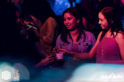 Friday Night at BARBARBAR — photo 9