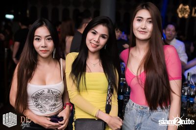 Friday Night at BARBARBAR — photo 16
