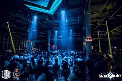 Friday Night at BARBARBAR — photo 43