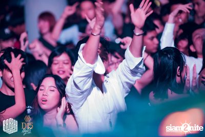 Friday Night at BARBARBAR — photo 97