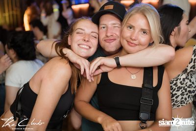 Avadox at The Club Khaosan — photo 13