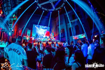 Avadox at The Club Khaosan — photo 28