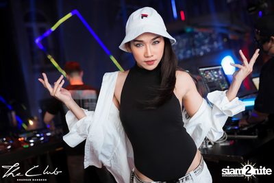 Avadox at The Club Khaosan — photo 42