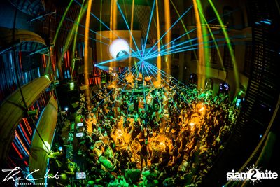 Avadox at The Club Khaosan — photo 72