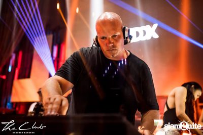Avadox at The Club Khaosan — photo 139