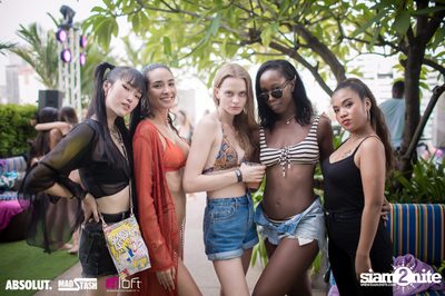 Splash Pool Party at Aloft Bangkok Sukhumvit Soi 11 — photo 8