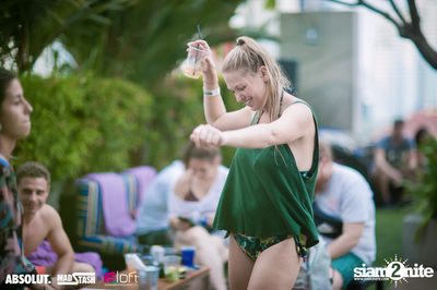 Splash Pool Party at Aloft Bangkok Sukhumvit Soi 11 — photo 32