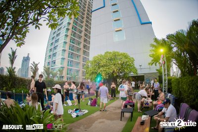 Splash Pool Party at Aloft Bangkok Sukhumvit Soi 11 — photo 38