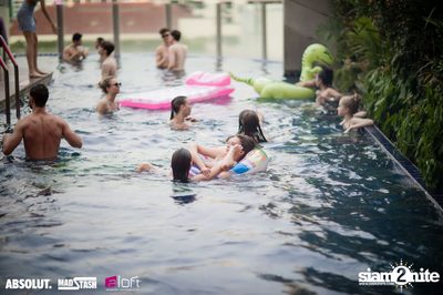 Splash Pool Party at Aloft Bangkok Sukhumvit Soi 11 — photo 46