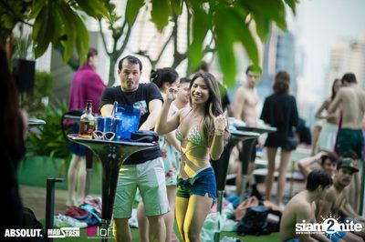 Splash Pool Party at Aloft Bangkok Sukhumvit Soi 11 — photo 57