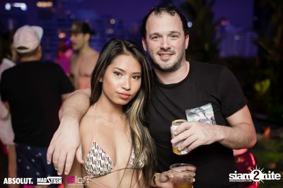 Splash Pool Party at Aloft Bangkok Sukhumvit Soi 11 — photo 93