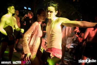 Splash Pool Party at Aloft Bangkok Sukhumvit Soi 11 — photo 114