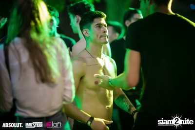 Splash Pool Party at Aloft Bangkok Sukhumvit Soi 11 — photo 124