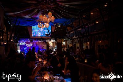 Ben Chalatit at Tipsy — photo 23