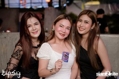 Ben Chalatit at Tipsy — photo 25