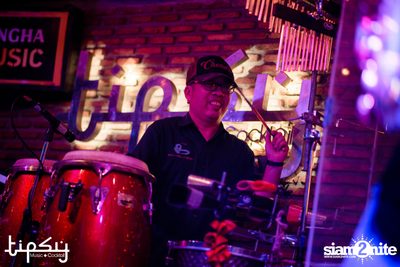 Ben Chalatit at Tipsy — photo 83
