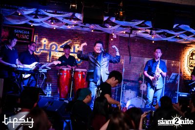 Ben Chalatit at Tipsy — photo 97