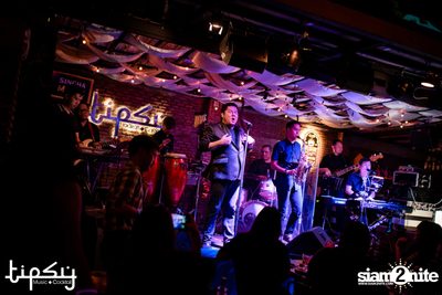 Ben Chalatit at Tipsy — photo 112