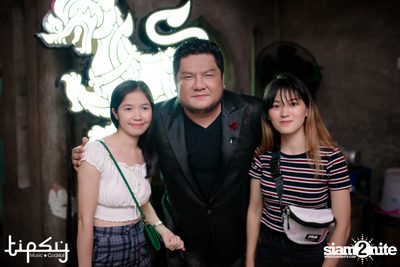 Ben Chalatit at Tipsy — photo 136