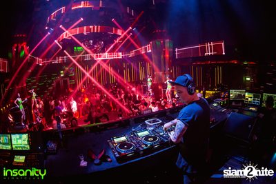 DJ Kerry Asian Invasion ที่ อินเซนิตี้ ไนท์คลับ — photo 26