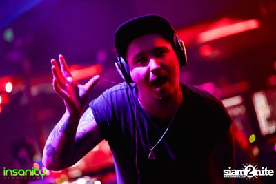 DJ Kerry Asian Invasion ที่ อินเซนิตี้ ไนท์คลับ — photo 48
