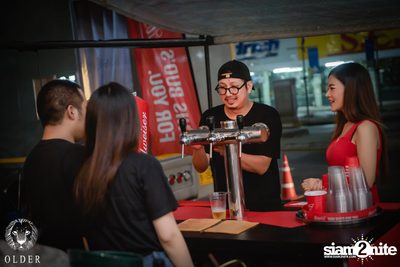 Monik x Wan Yai at Older — photo 13